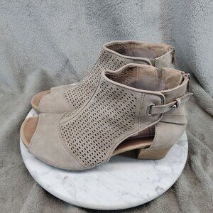 Earth Shoes Womens Size 9 Tan Leather Ivy Sahara Peep Toe Booties